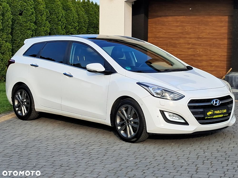 Hyundai i30 blue 1.6 CRDi DCT Premium - 2