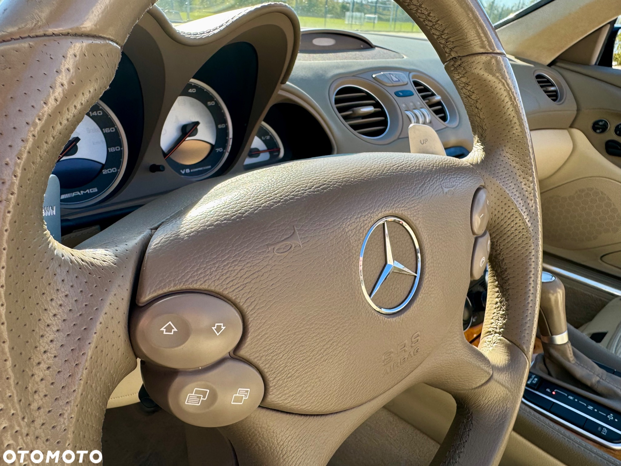 Mercedes-Benz SL 55 AMG - 21