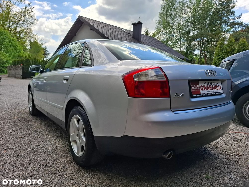 Audi A4 Limousine 1.6 - 10