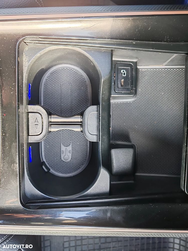 Mercedes-Benz GLB 250 4MATIC Aut. - 22