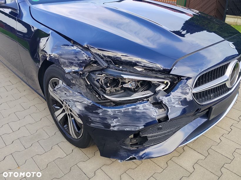 Mercedes-Benz Klasa C 220 d mHEV - 10