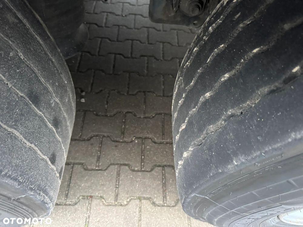 Krone SD Firanka Certyfikat XL, Dach podnoszony - 26