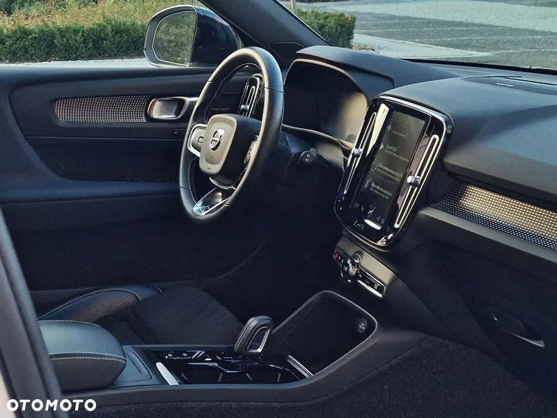 Volvo XC 40 T5 AWD R-Design - 14