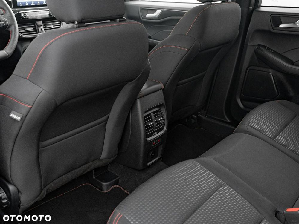 Ford Kuga - 30