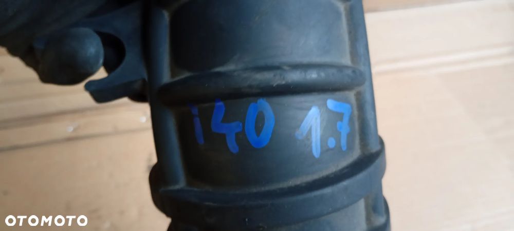 Rura przewód dolot powietrza Hyundai I40 1.7 CRDI 28140-3Z301 - 9