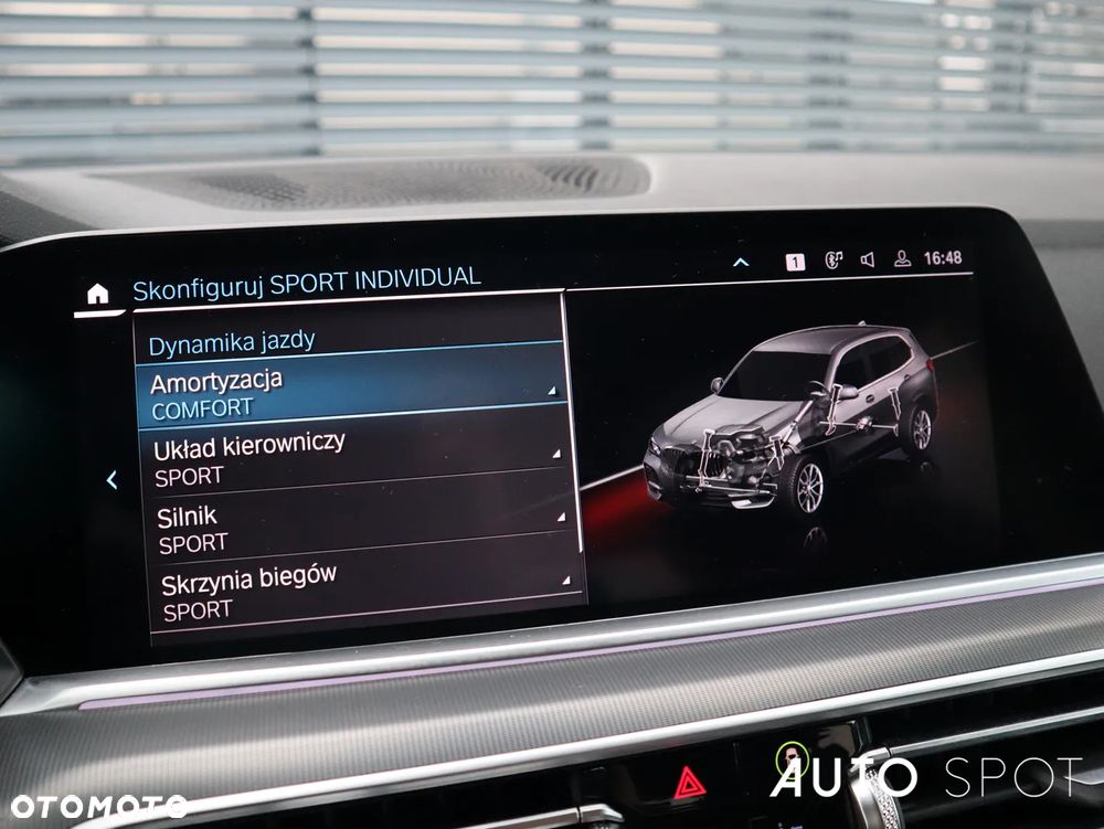 BMW X5 xDrive45e - 33