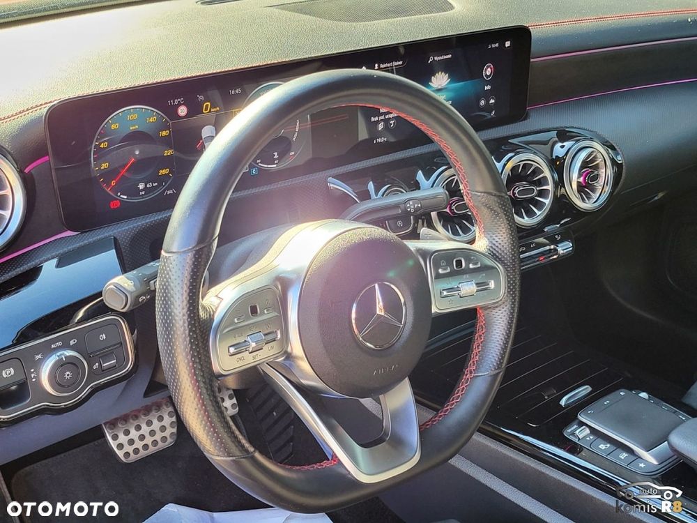 Mercedes-Benz CLA - 29