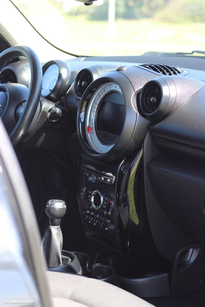 MINI Countryman Cooper D - 13