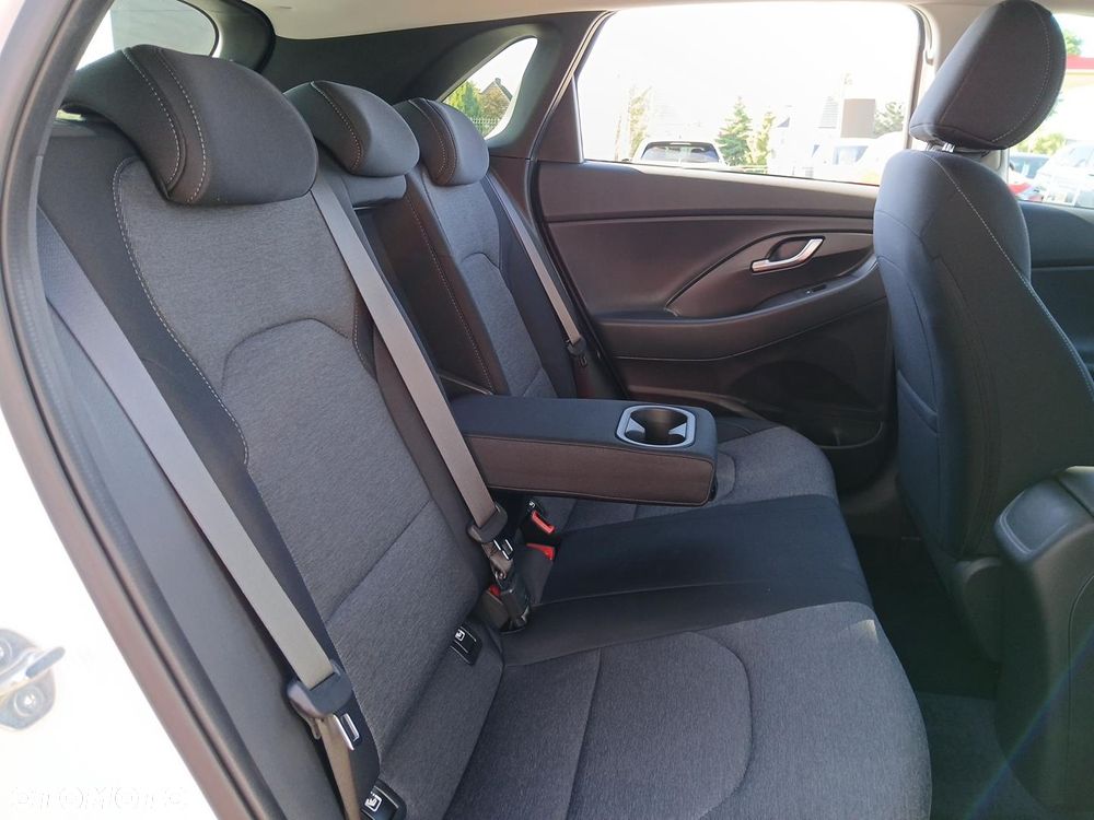 Hyundai i30 1.5 T-GDI 48V Smart DCT - 19