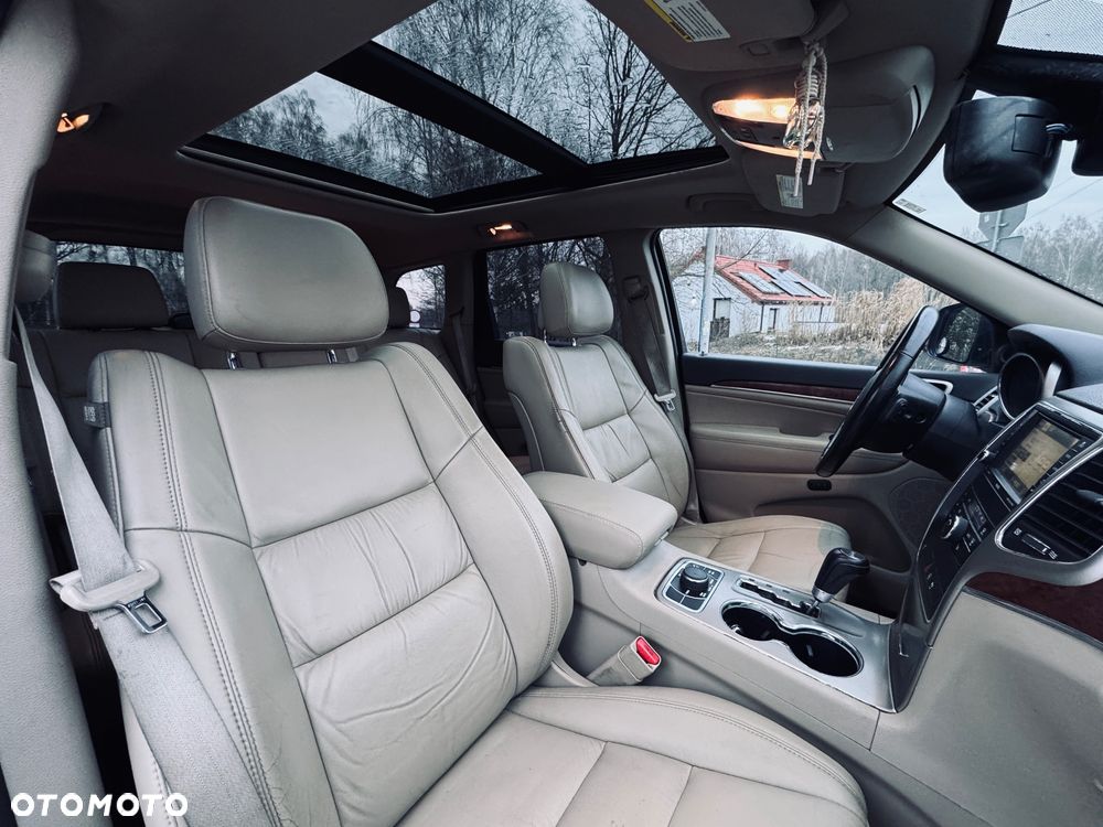 Jeep Grand Cherokee - 15