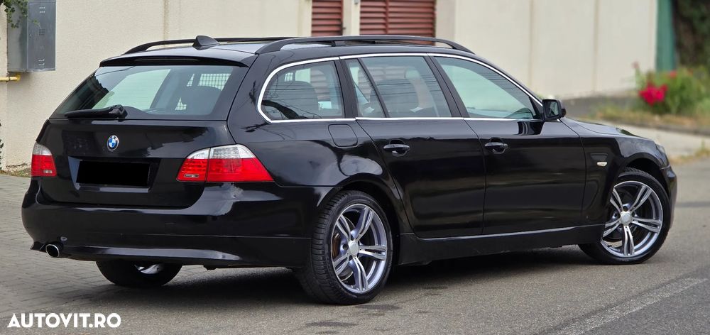 BMW Seria 5 520i Touring - 3