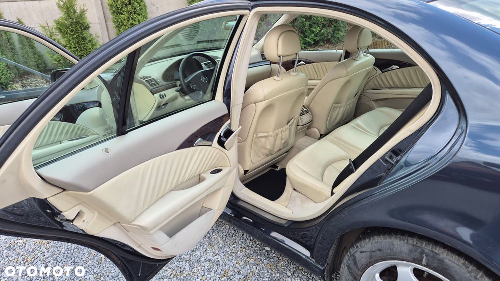 Mercedes-Benz Klasa E 220 CDI Automatik Classic - 15