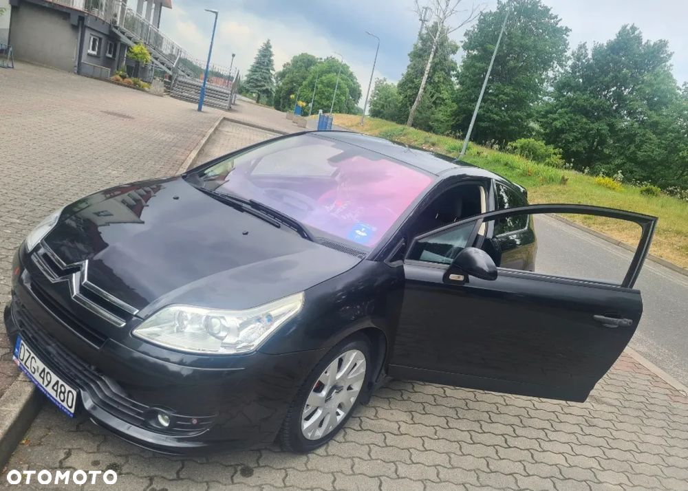 Citroën C4 2.0 16V VTS - 1