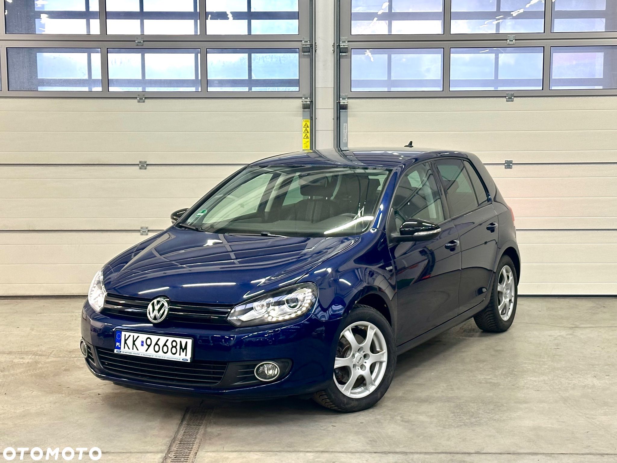 Volkswagen Golf 1.4 TSI MATCH - 1