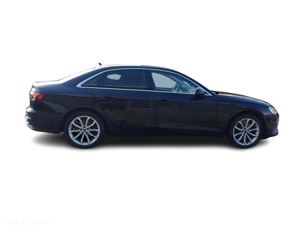 Audi A4 Limousine - 8