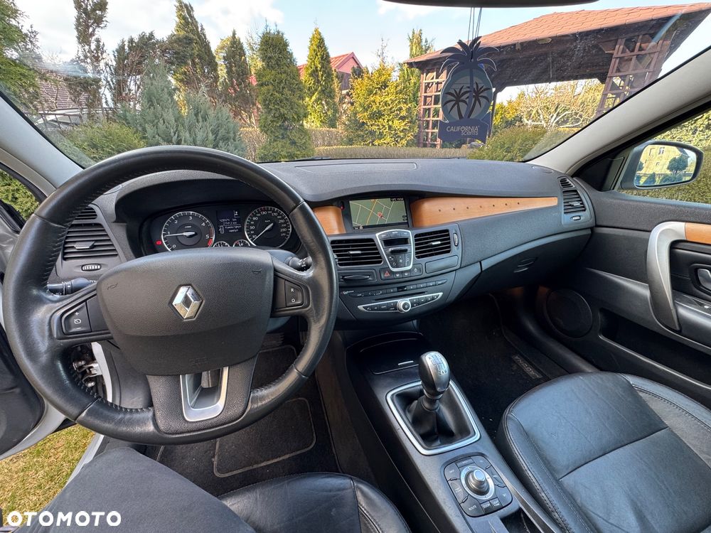 Renault Laguna 2.0 DCi Initiale - 9