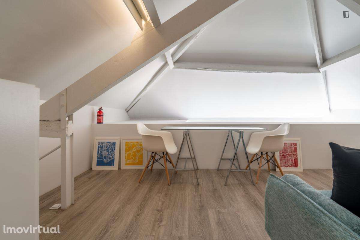 Quarto - localizado em Paranhos Porto - Grande imagem: 3/39