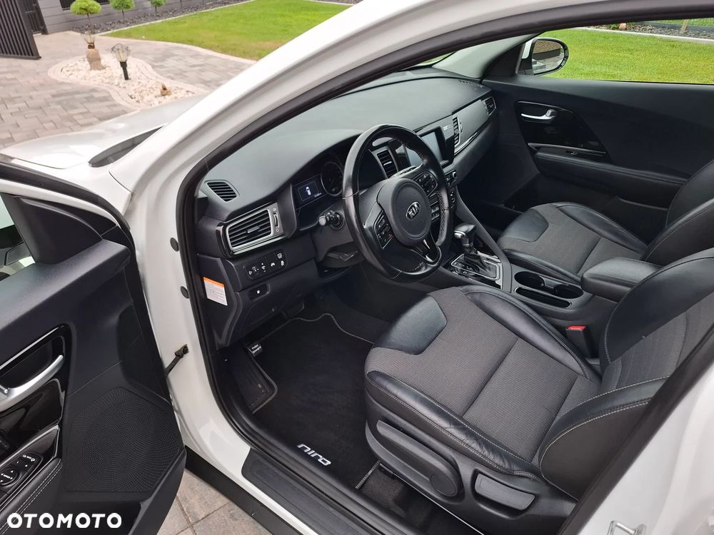 Kia Niro 1.6 GDI HEV 2WD OPF Vision - 16
