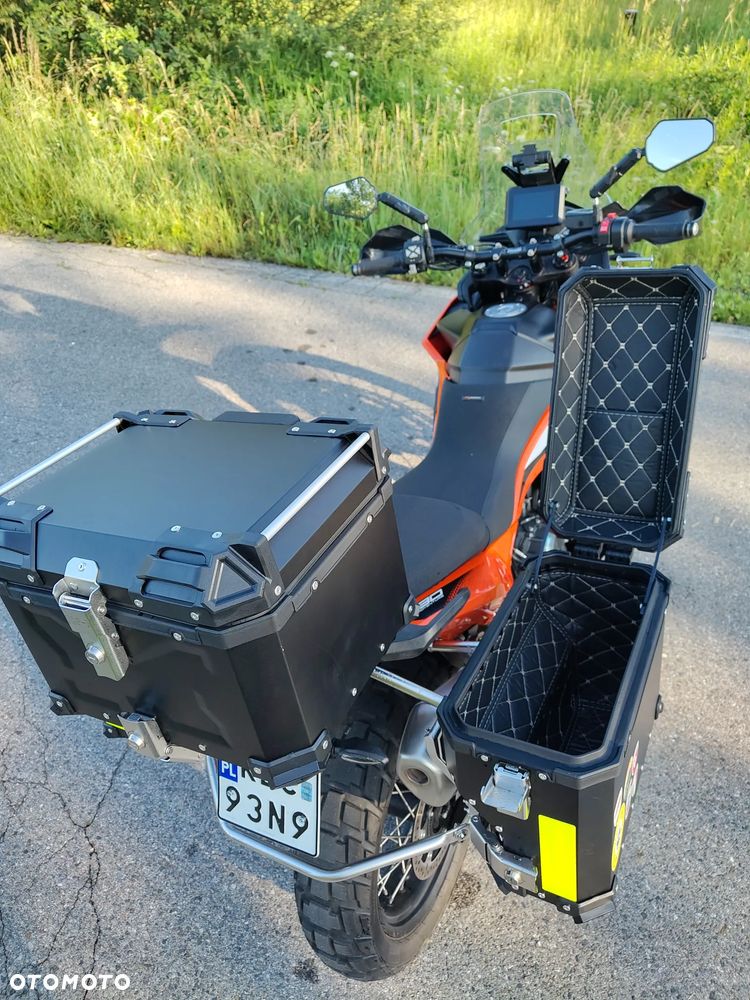 KTM Adventure - 7