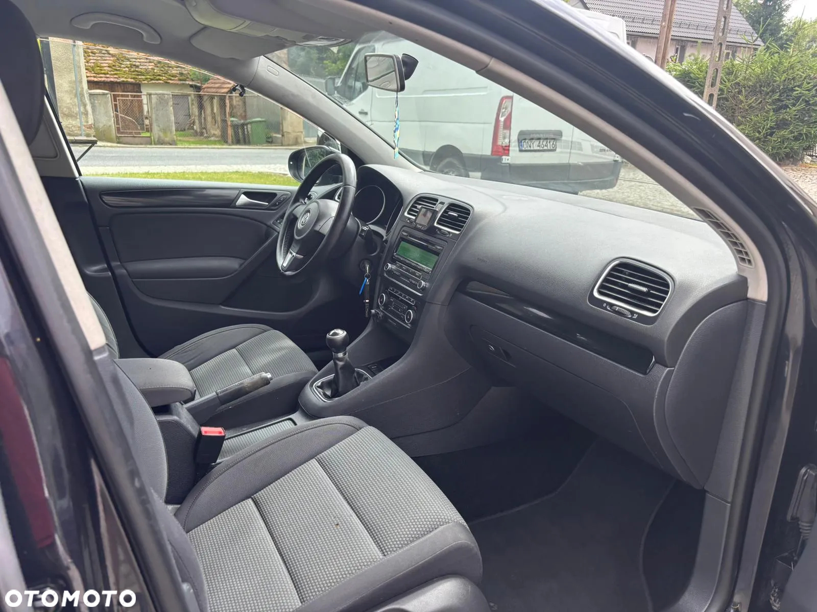 Volkswagen Golf VI 1.6 TDI Comfortline - 10