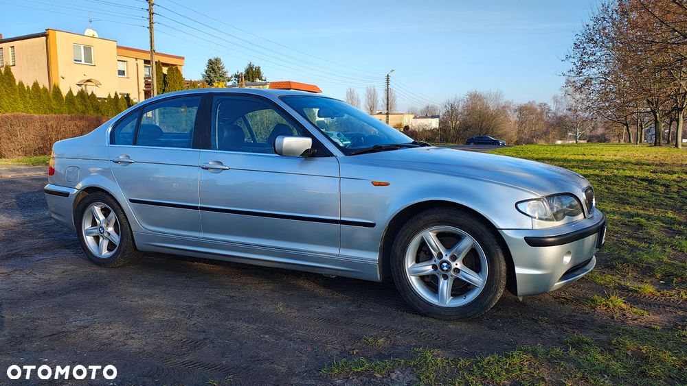 BMW Seria 3 325xi - 6