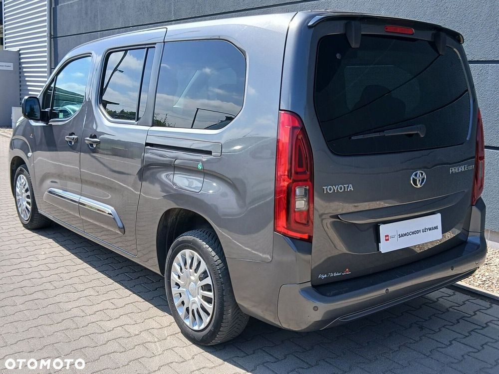 Toyota Proace City Verso - 8