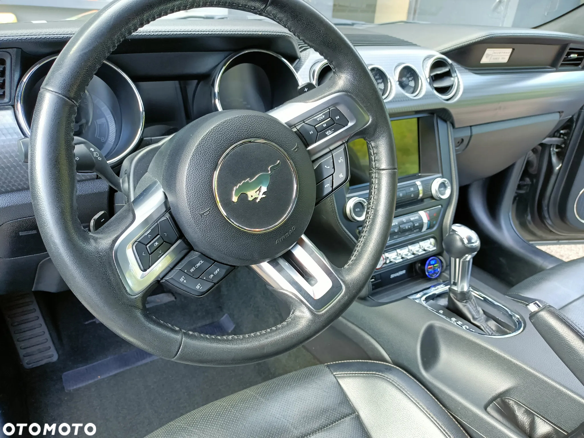 Ford Mustang 2.3 Eco Boost - 27