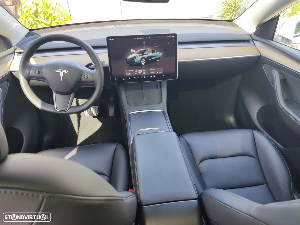 Tesla Model Y Long Range Tração Integral - 17