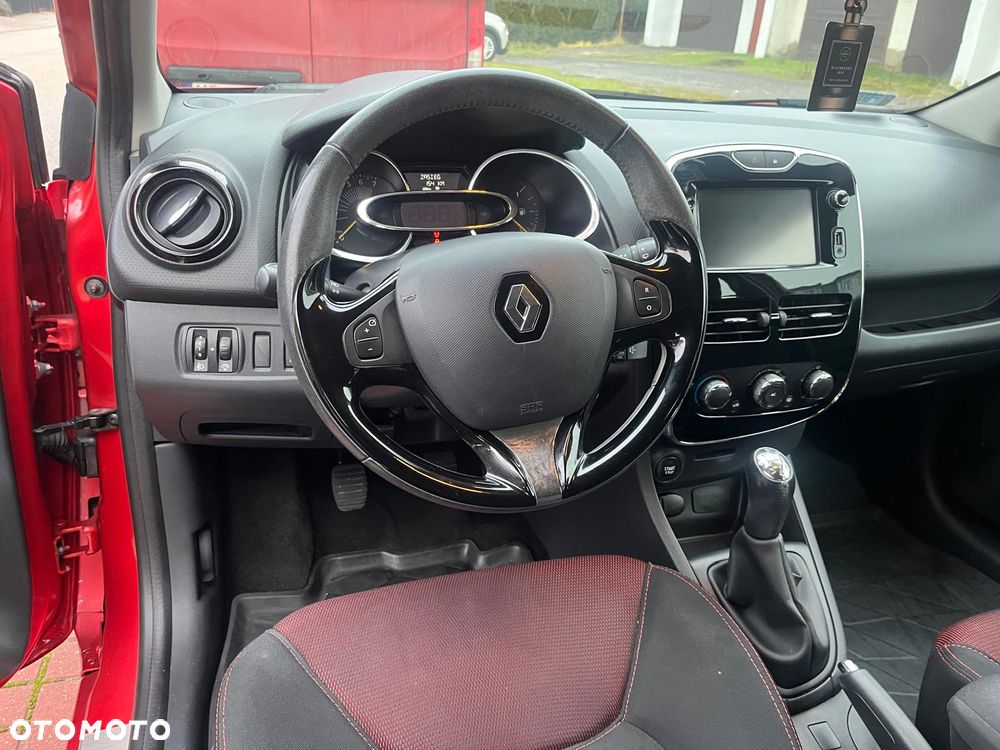 Renault Clio - 14