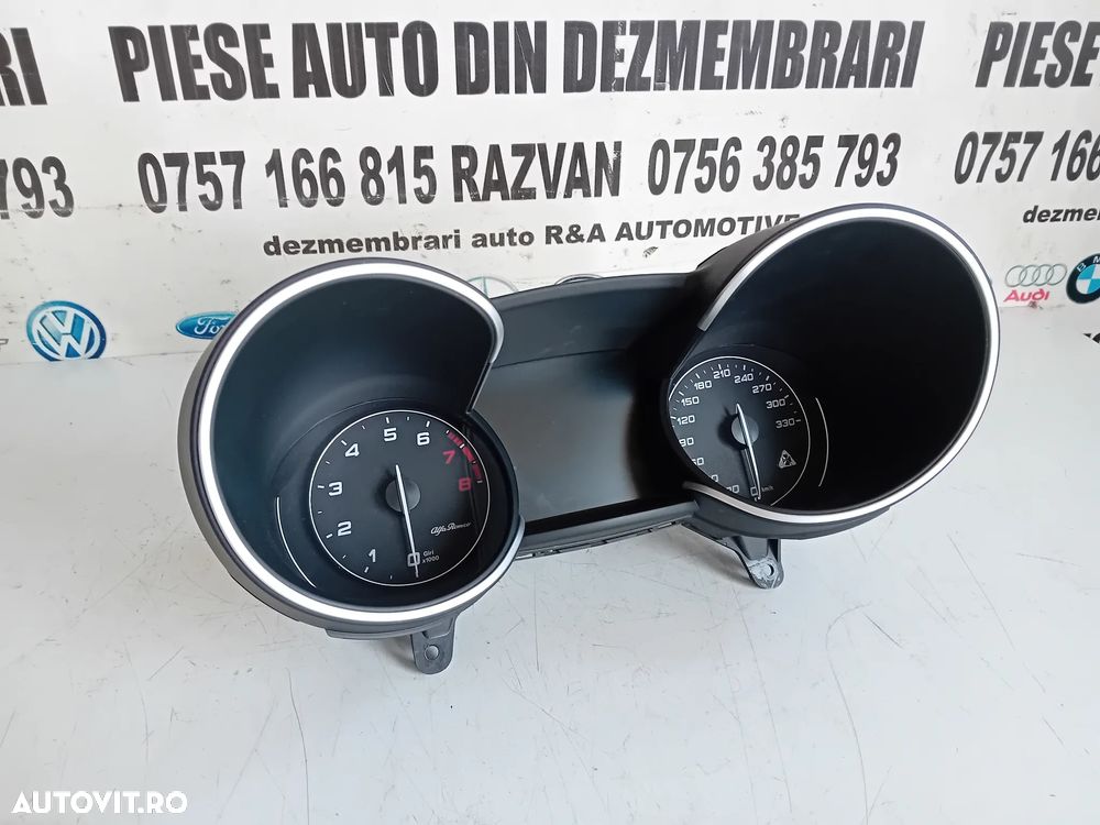 Ceasuri Bord Alfa Stelvio Benzina Quadrifoglio Volan Stanga 2017-2022 Cod 50559456 - 5