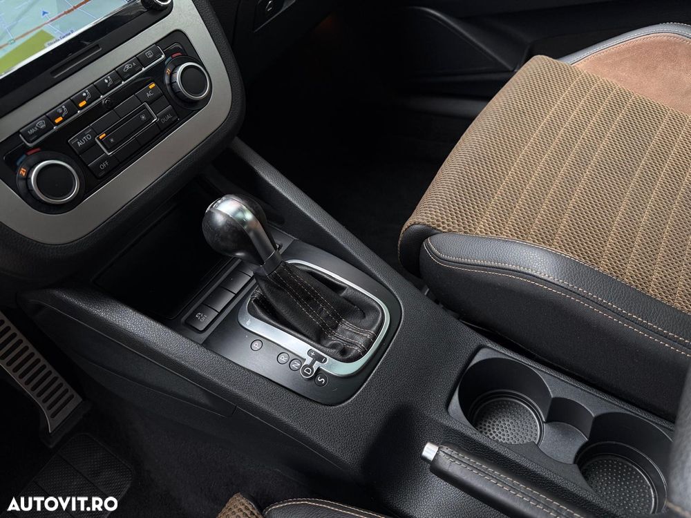 Volkswagen Scirocco 2.0 TDI DSG Edition - 16