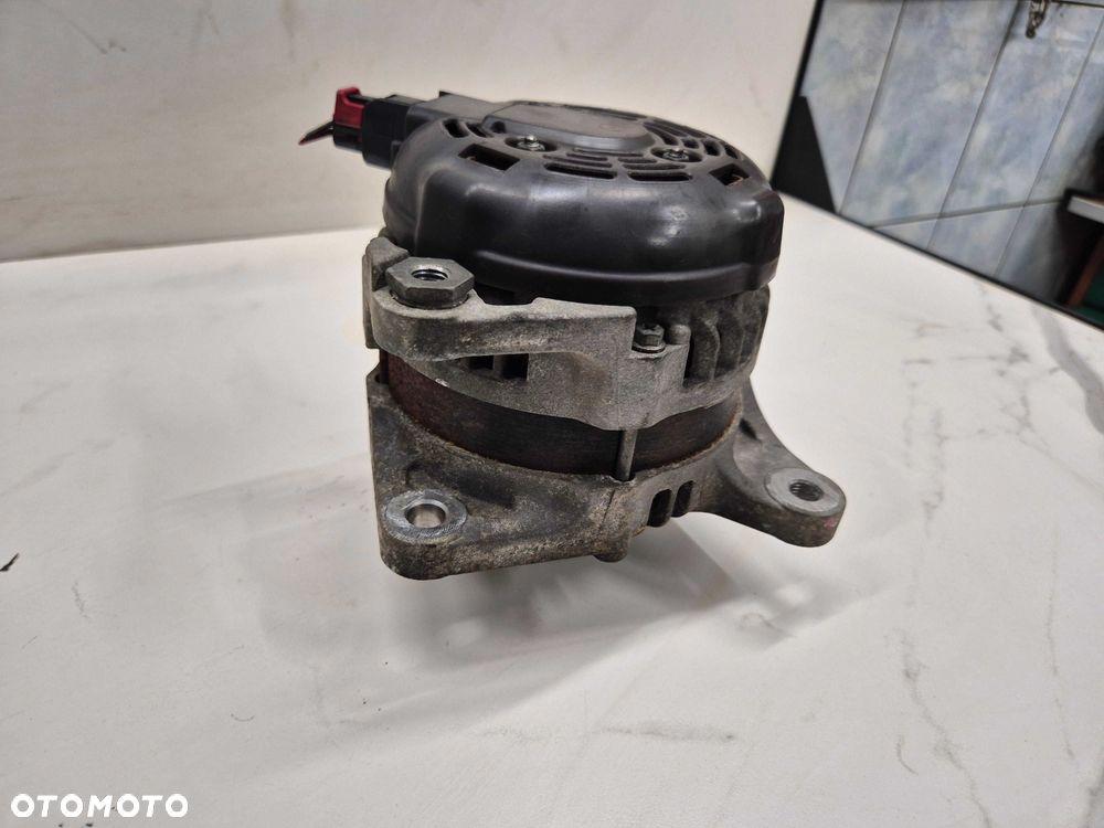 Caravan Town country Grand Voyager 4.0 V6 alternator - 7