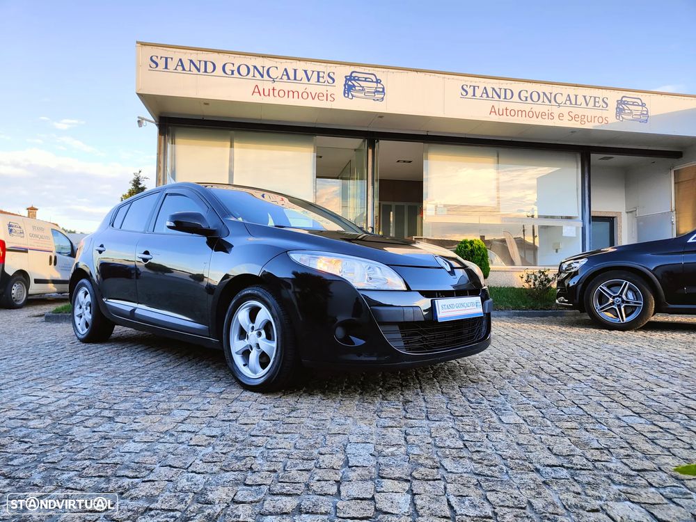 Renault Mégane 1.5 dCi Dynamique - 1