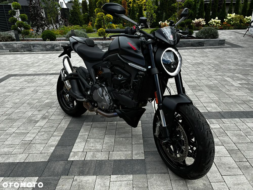 Ducati Monster - 1