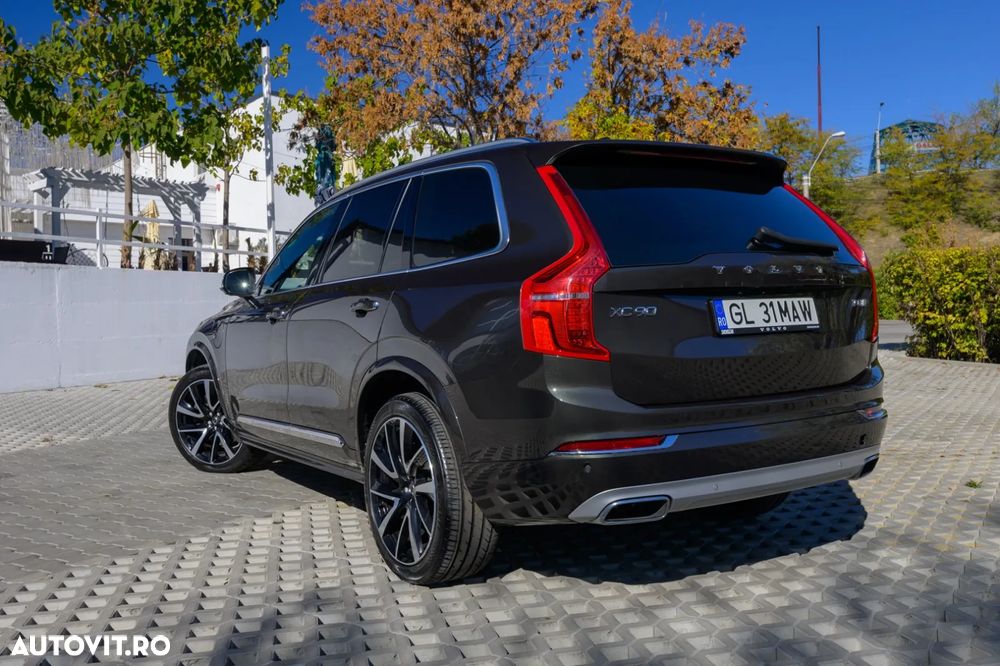 Volvo XC 90 T8 AWD Recharge Geartronic Inscription Edition - 5