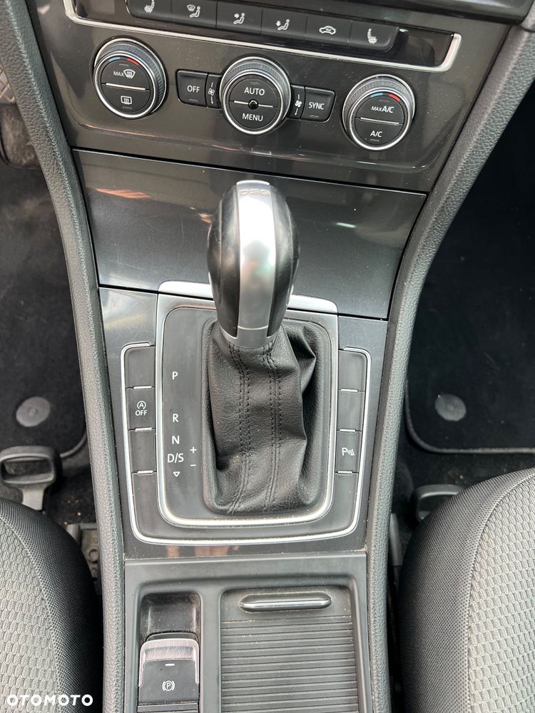 Volkswagen Golf Variant - 8