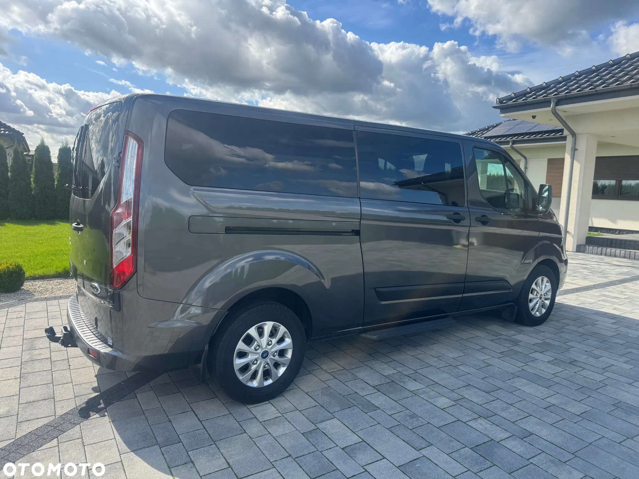 Ford Transit Custom 300 L2H1 LKW VA Autm Trend - 14