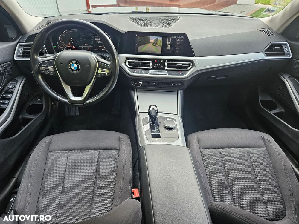 BMW Seria 3 320d Touring xDrive Aut. Edition Luxury Line Purity - 5