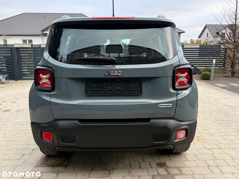 Jeep Renegade 1.6 E-TorQ Longitude FWD - 8
