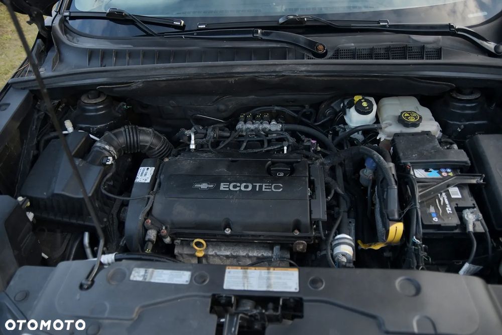 Chevrolet Orlando - 32