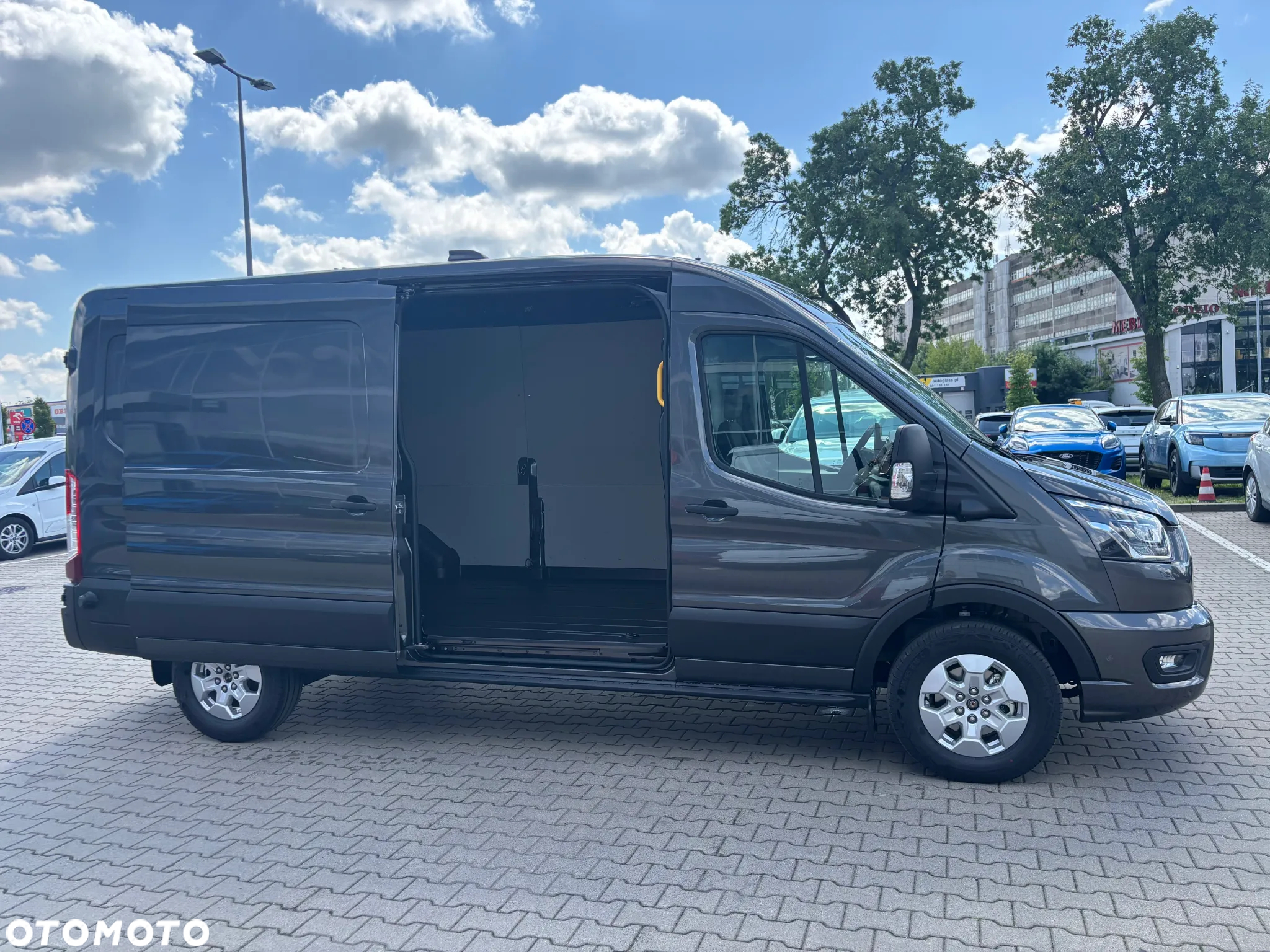 Ford Transit - 11