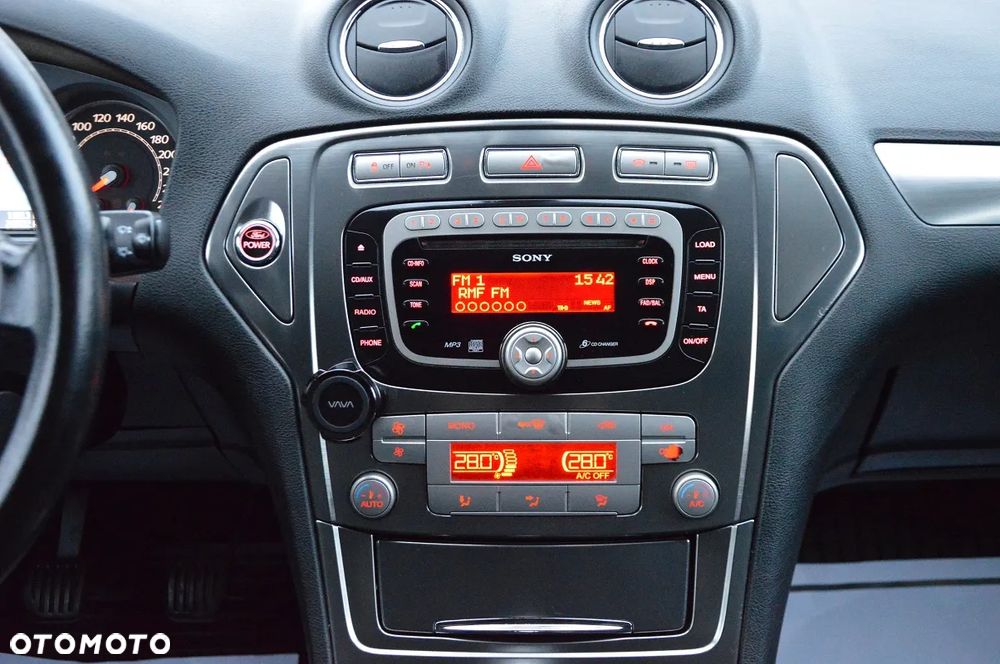 Ford Mondeo 2.0 TDCi Titanium S - 11