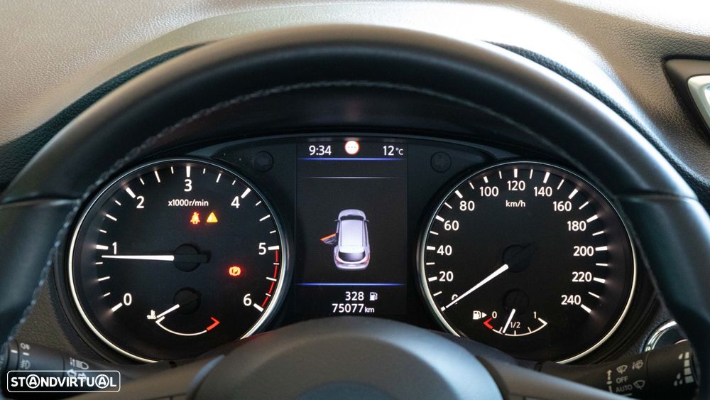 Nissan Qashqai 1.5 dCi N-Connecta J18 - 7
