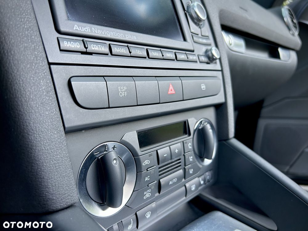 Audi A3 Cabrio 2.0 TFSI S tronic Ambition - 29