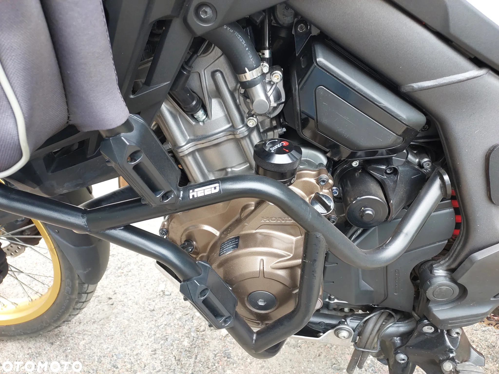 Honda CRF - 4