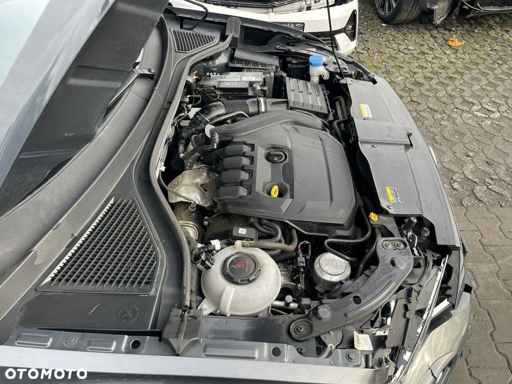 Volkswagen T-Roc 1.5 TSI OPF Style - 14