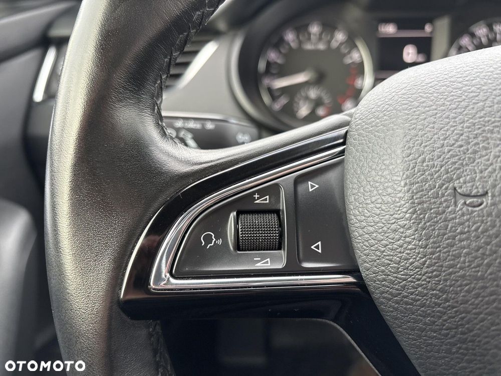 Skoda Octavia 1.4 TSI Ambition DSG - 13