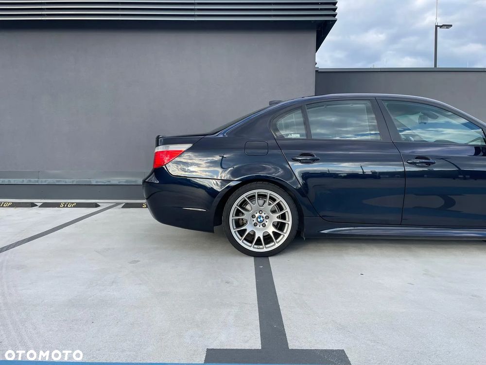 BMW Seria 5 530i - 13