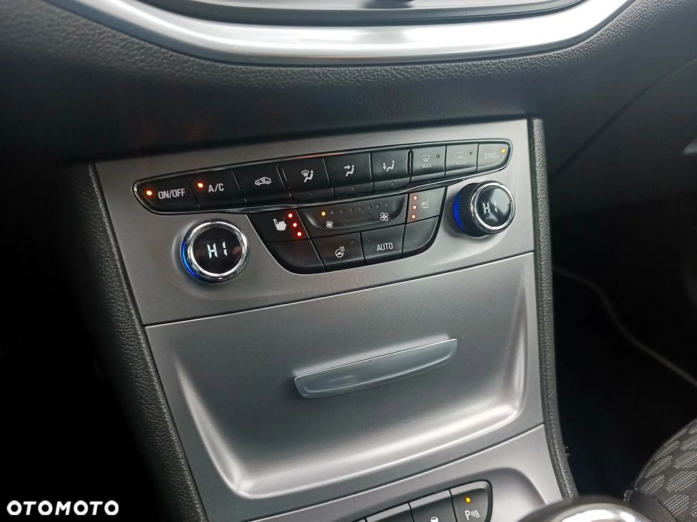 Opel Meriva 1.4 Active - 11