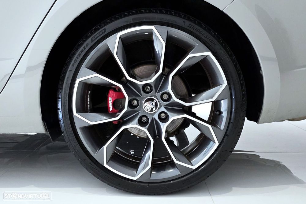 Skoda Octavia Break 2.0 TDI RS DSG - 32